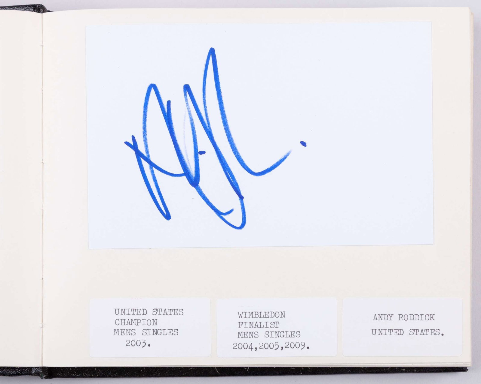 A tennis autograph album, 82 pages of notable champions - 7