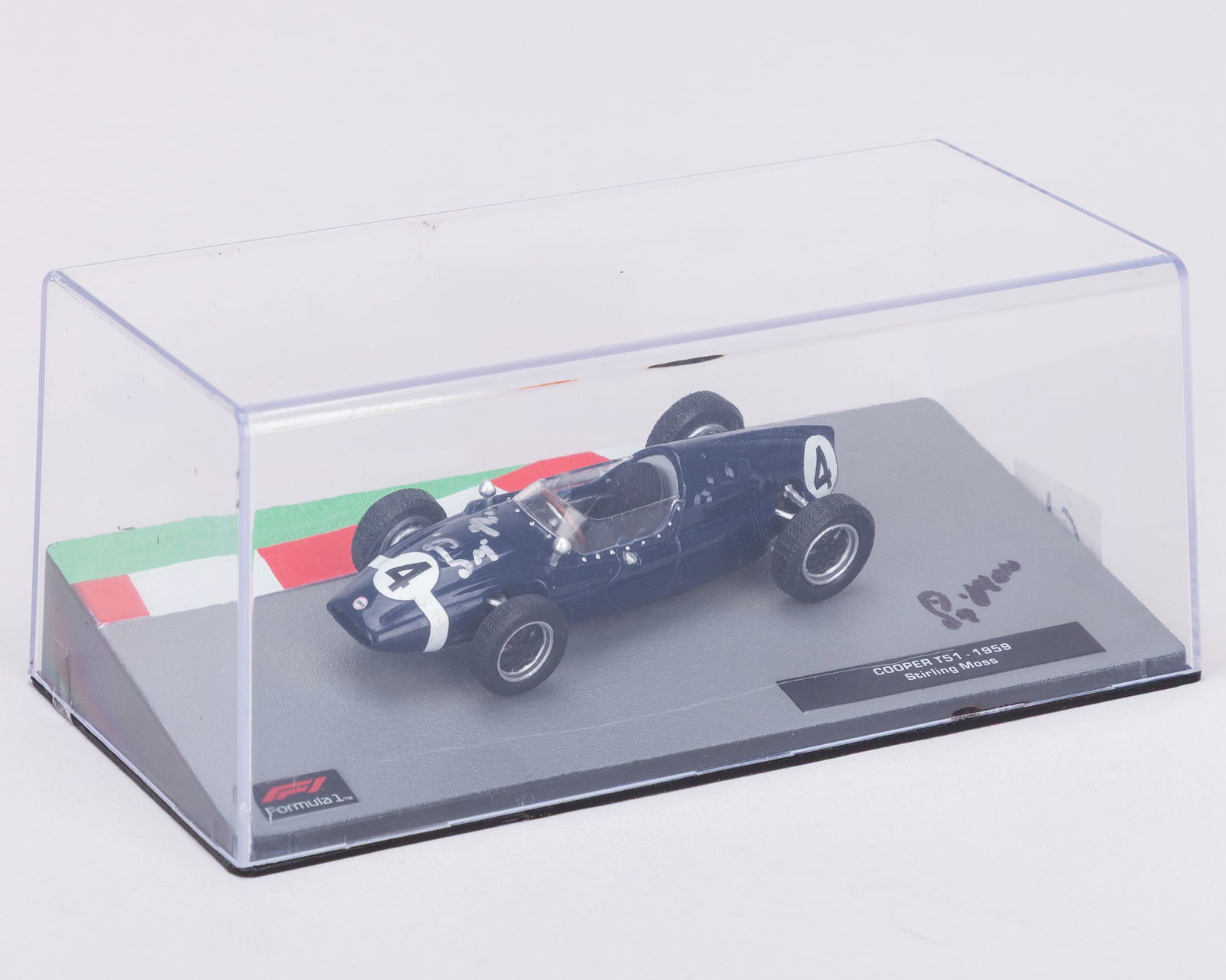 Stirling Moss Signed Cooper T51 - 1959 1:43 Scale Model Car (1 of 6)