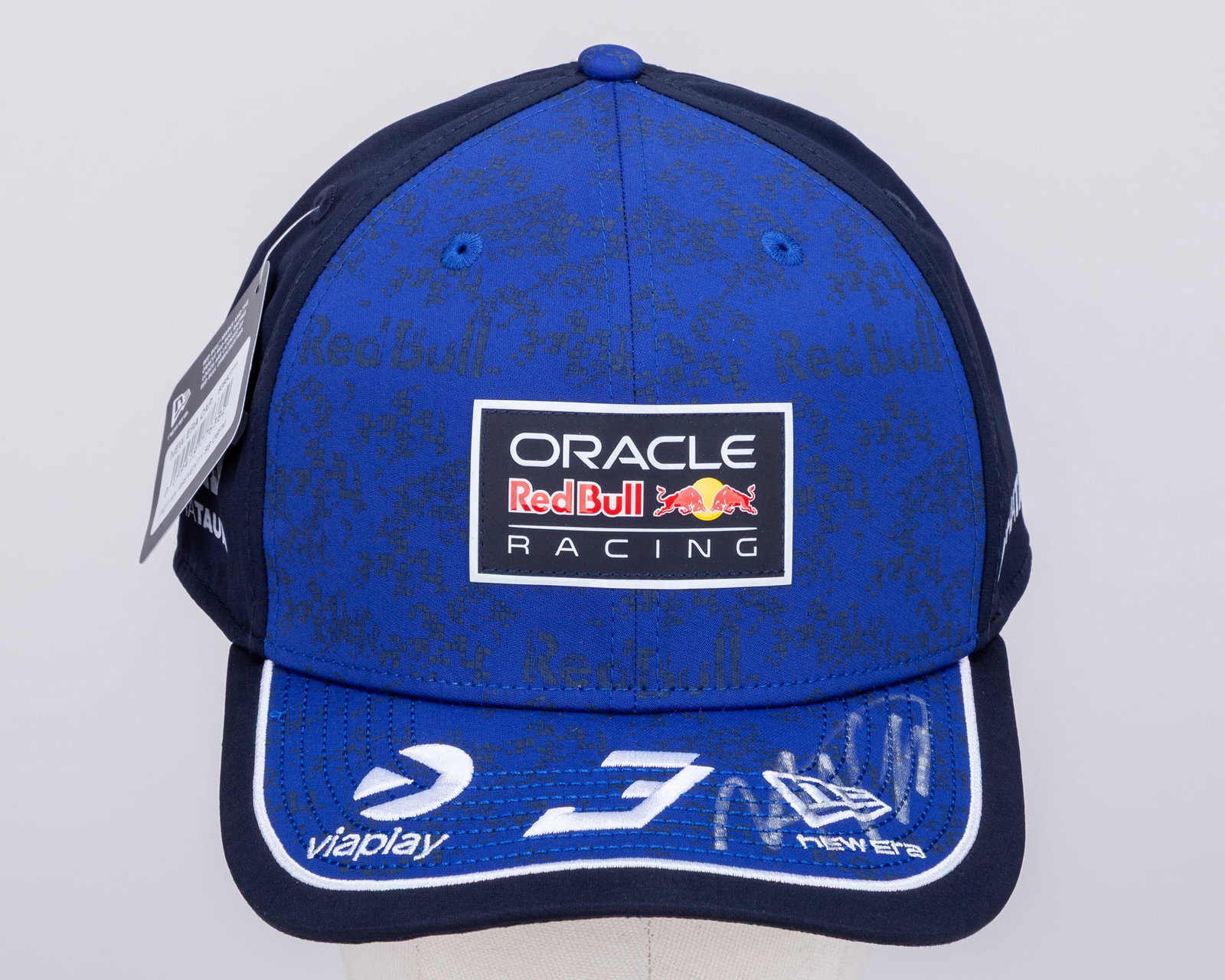 Max Verstappen Signed Red Bull Racing Cap (New): Max Verstappen Signed Red Bull Racing Cap (New).This is an official Red Bull Racing cap, personally signed by 4-time F1 World Champion, Max Verstappen.New condition with tag.