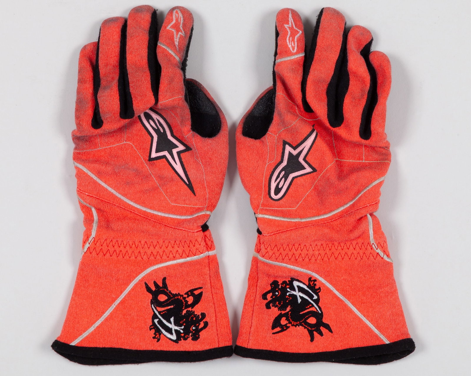 Michael Schumacher Used Mercedes Gloves: Michael Schumacher Used Mercedes Gloves.This is a pair of used gloves worn by Formula One legend and 7-time F1 World Champion Michael Schumacher during his return to Grand Prix racing with the Mercede