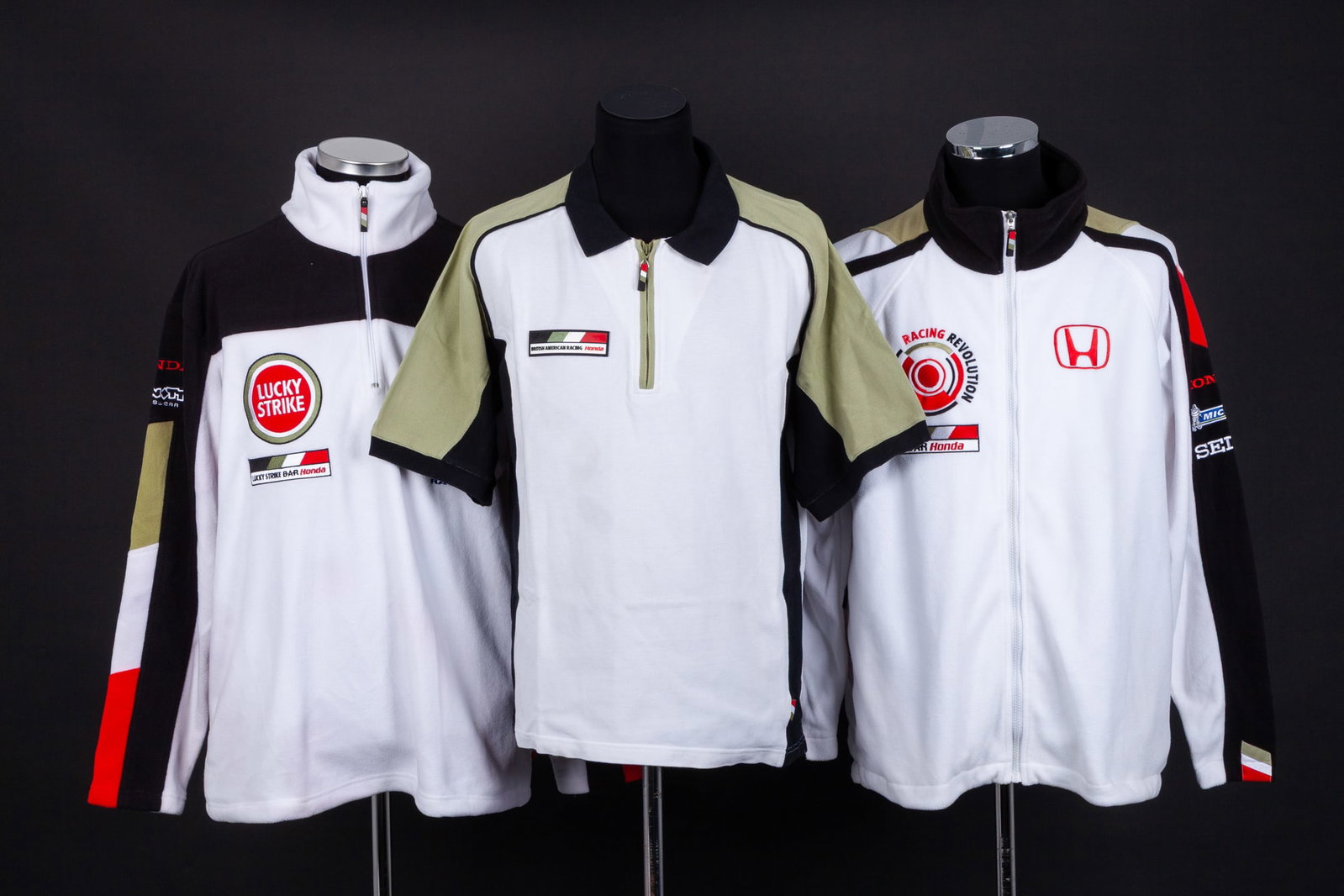 BAR Honda Collection of Clothing: BAR Honda Collection of Clothing.This collection includes the following:3 x jacket - sizes are 2 x XL, 1 x 3XL2 x fleece - both size XLQuarter zip top - size XL
