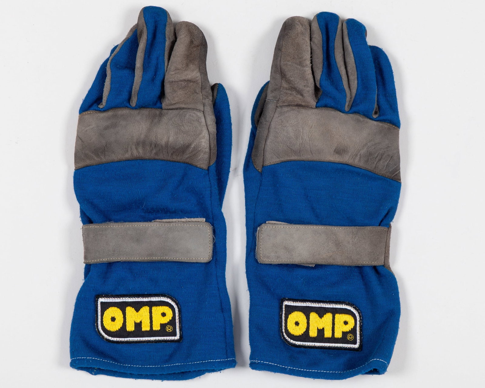 Ayrton Senna 1994 Williams Renault Used Gloves: Ayrton Senna 1994 Williams Renault Used Gloves.This pair of race-used gloves were worn by Ayrton Senna during the 1994 Formula One World Championship season while competing for the Williams Renault te