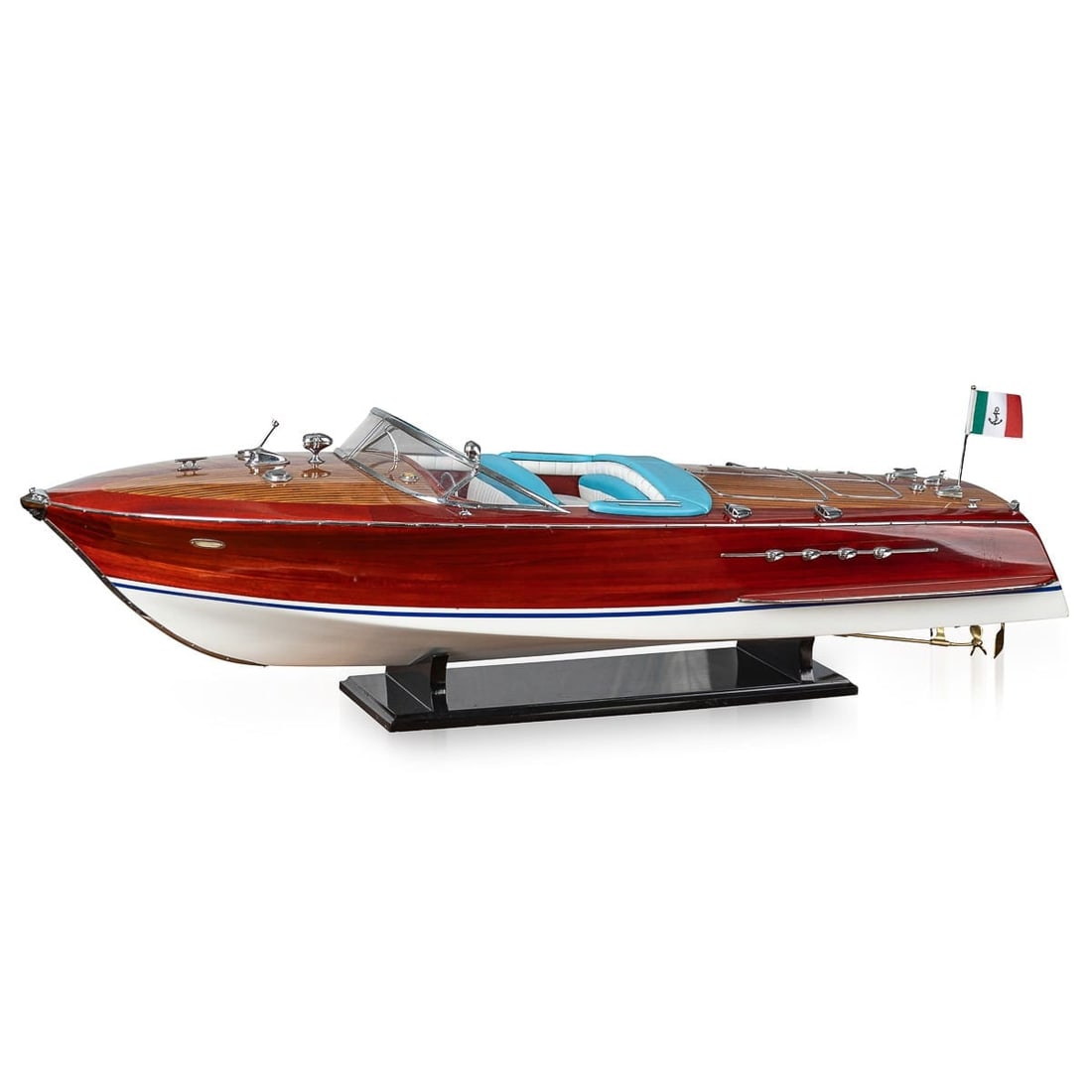 RIVA TRITONE SPEEDBOAT, MADE IN ITALY: NOTE TO BUYER: THIS IS A TIMED AUCTION. The first lot closes at 19:00 GMT, and each following lot closes 30 seconds later. If a bid is placed near the end, that lot’s closing time will extend au