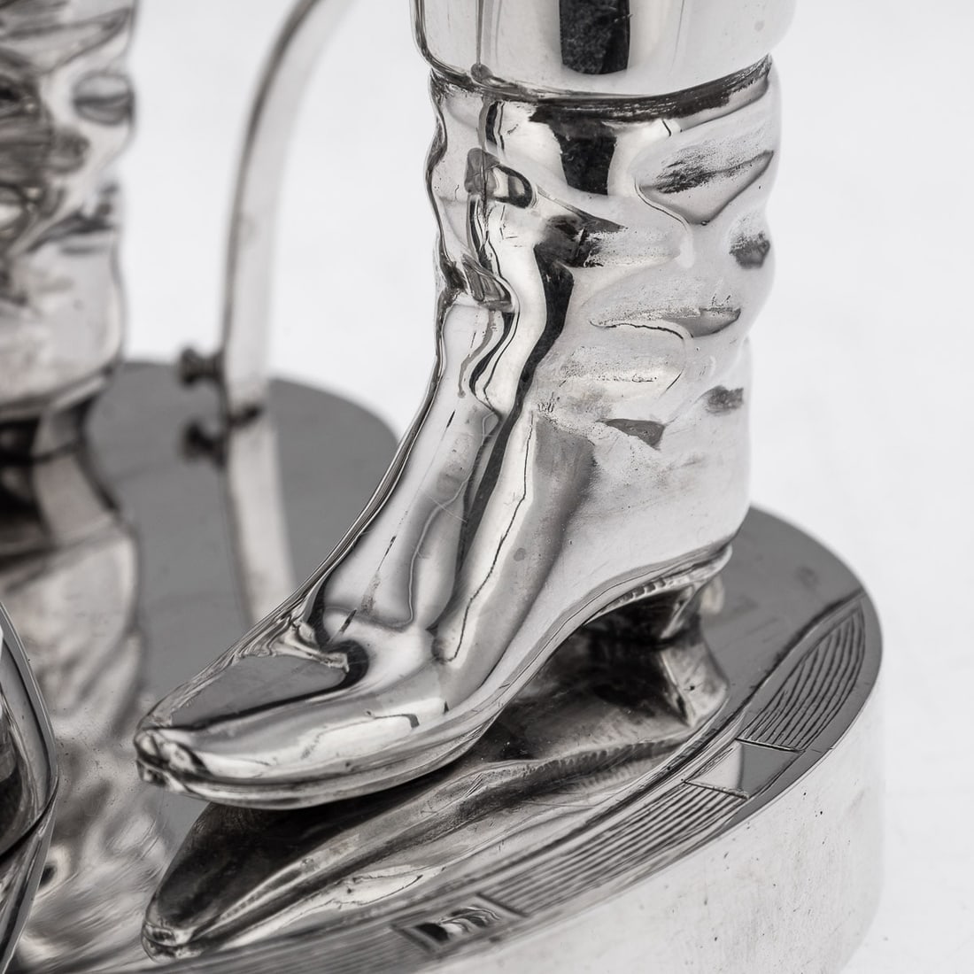 ANTIQUE 19thC VICTORIAN SOLID SILVER HORSE RACING TABLE LIGHTER, LONDON c.1883 - 11