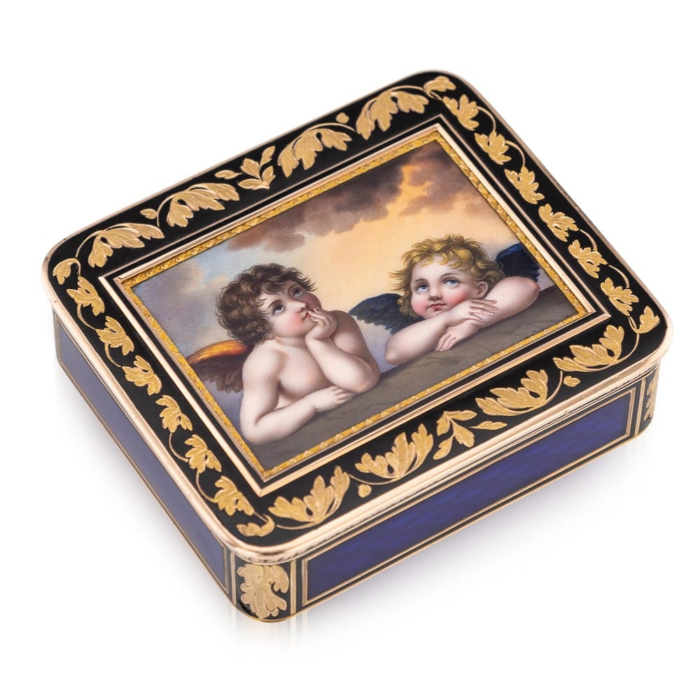 ANTIQUE 19thC GERMAN 18k GOLD & ENAMEL SNUFF BOX, RAPHAEL'S SISTINE MADONNA, HANAU c.1810: Antique early 19th Century German 18ct gold and enamel snuff box, of rectangular form with rounded corners, featuring a hinged cover framed by chased foliate borders on a deep blue guilloché