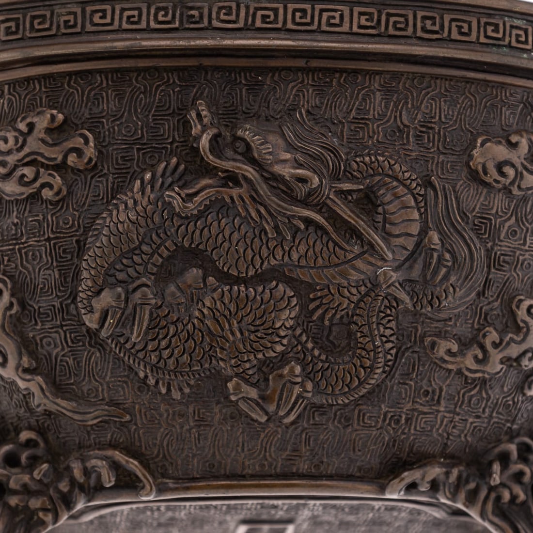 ANTIQUE 19thC JAPANESE BRONZE VESSEL IN THE STYLE OF THE 17thC EDO PERIOD - 10