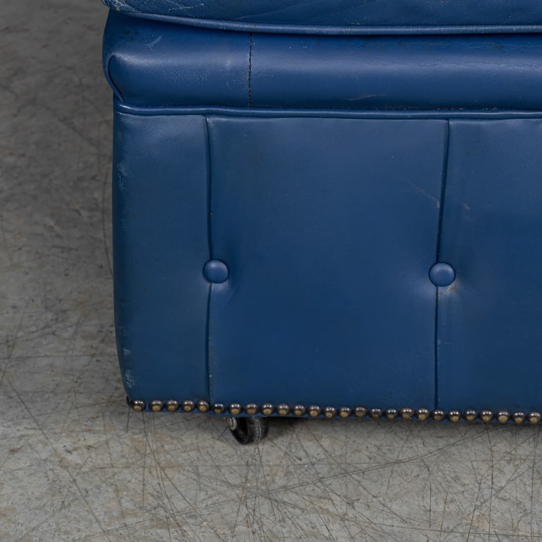 VINTAGE 20thC ENGLISH PAIR OF BLUE LEATHER FOOTSTOOLS - 8