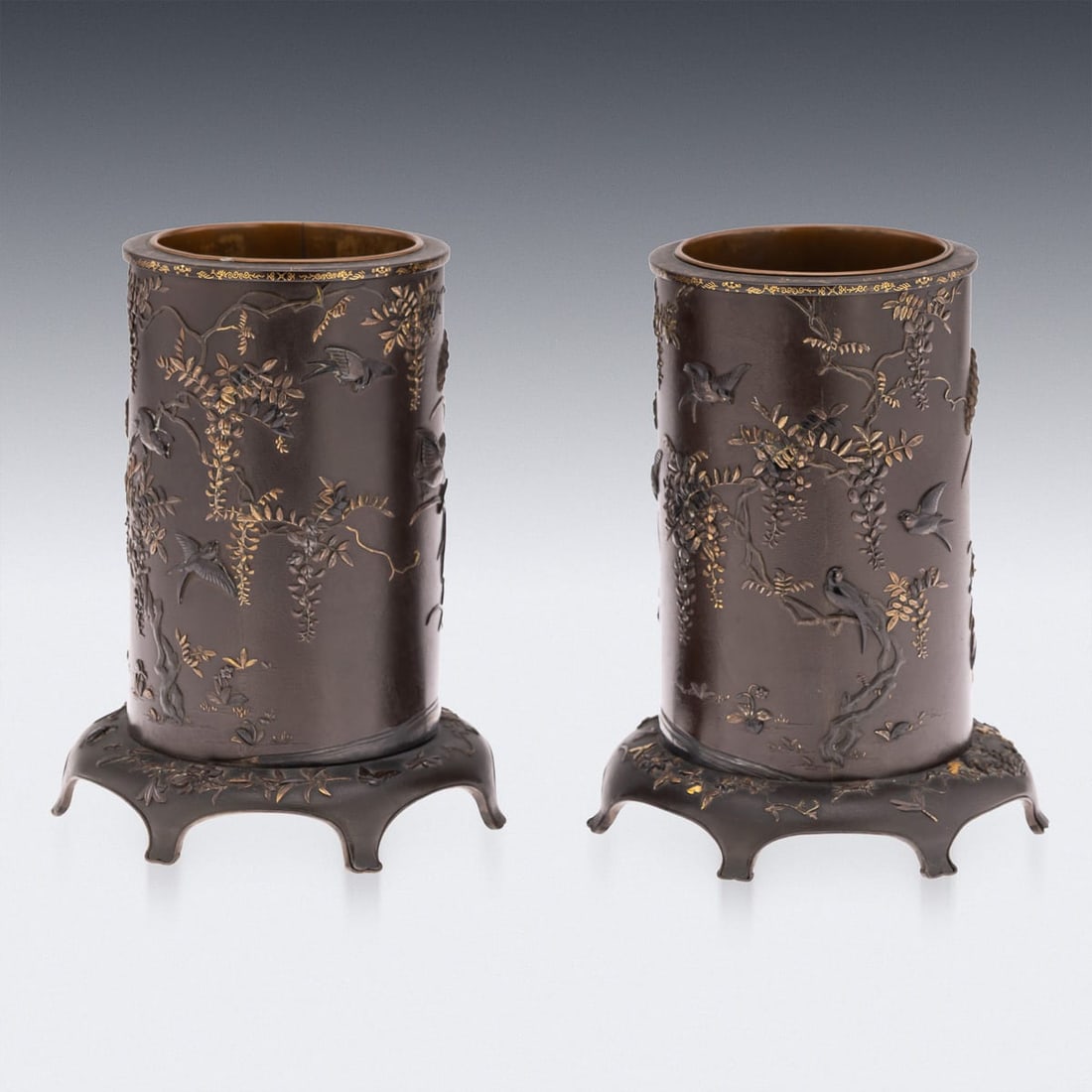 ANTIQUE 19thC JAPANESE MEIJI PERIOD PAIR OF INLAID BRONZE CYLINDRICAL BRUSHPOTS C.1890 - 5