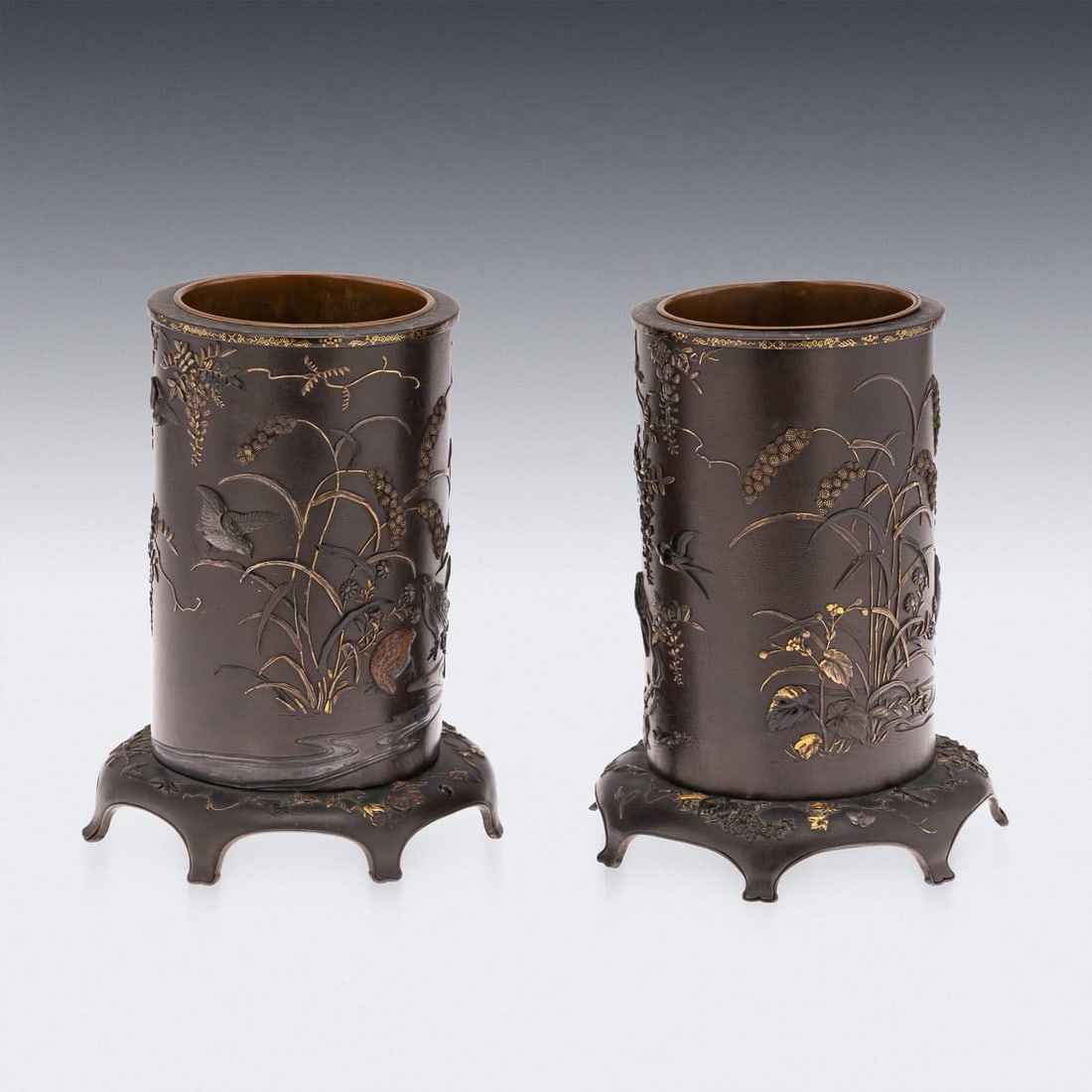 ANTIQUE 19thC JAPANESE MEIJI PERIOD PAIR OF INLAID BRONZE CYLINDRICAL BRUSHPOTS C.1890 - 6