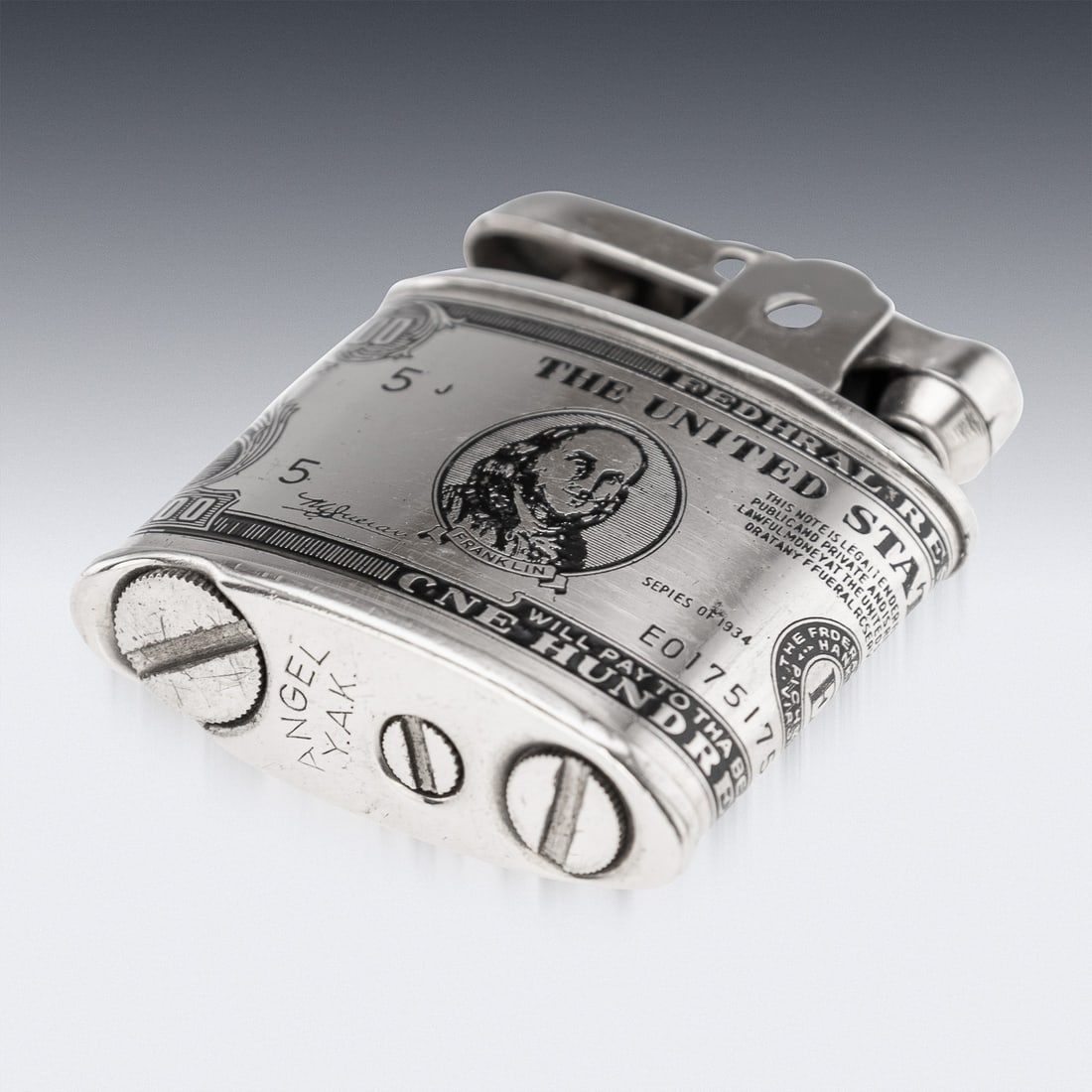 20thC AMERICAN SILVER-PLATED CIGARETTE CASE & LIGHTER SHAPED AS A HUNDRED DOLLAR BILL - 11