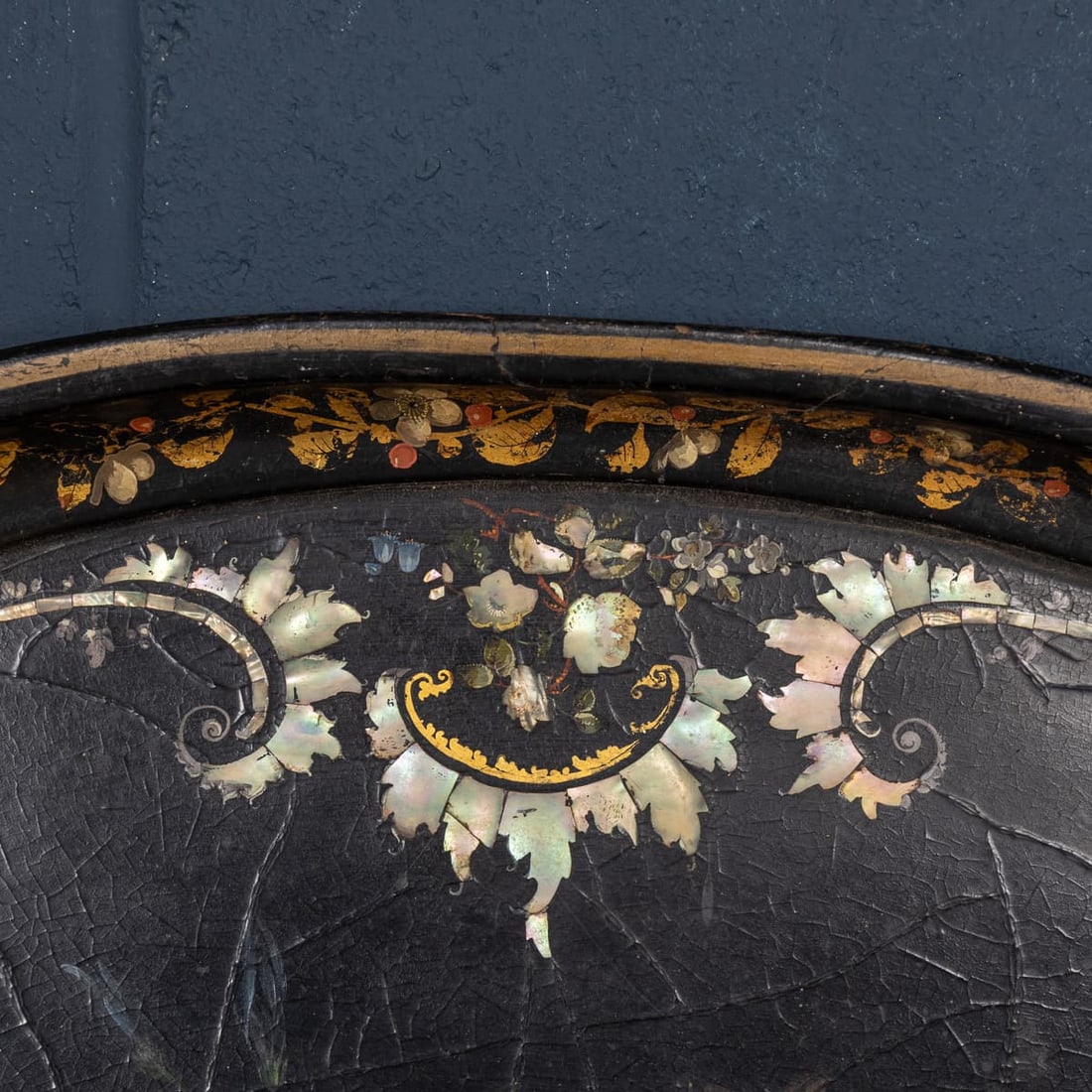 ANTIQUE 19thC VICTORIAN LARGE OVAL PAPIER-MÂCHÉ TRAY, ENGLAND c.1860 - 6