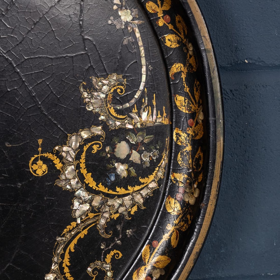 ANTIQUE 19thC VICTORIAN LARGE OVAL PAPIER-MÂCHÉ TRAY, ENGLAND c.1860 - 8