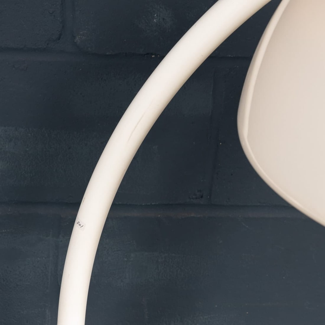 20thC ITALIAN WHITE "SERPENTE" FLOOR LAMP BY ELIO MARTINELLI FOR MARTINELLI LUCE - 14