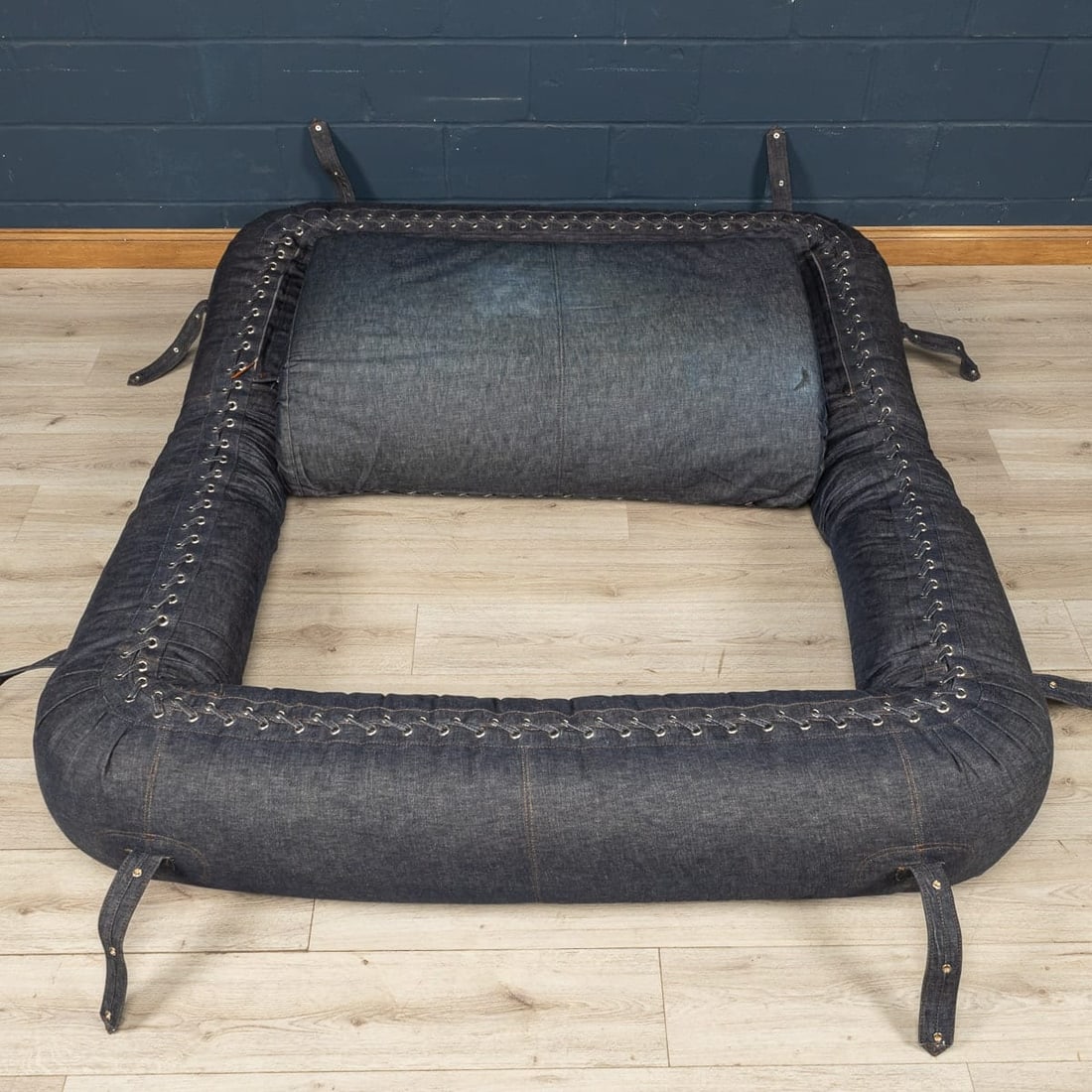 AN ITALIAN "ANFIBIO" SOFA BED BY ALESSANDRO BECCHI FOR GIOVANNETTI COLLEZIONI - 6