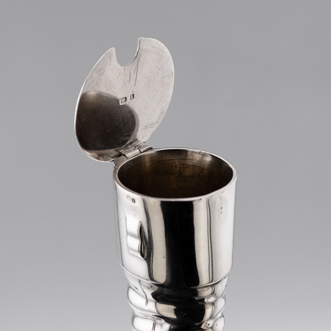 ANTIQUE 20thC ENGLISH SOLID SILVER NOVELTY JOCKEY CONDIMENT SET c.1908 - 9