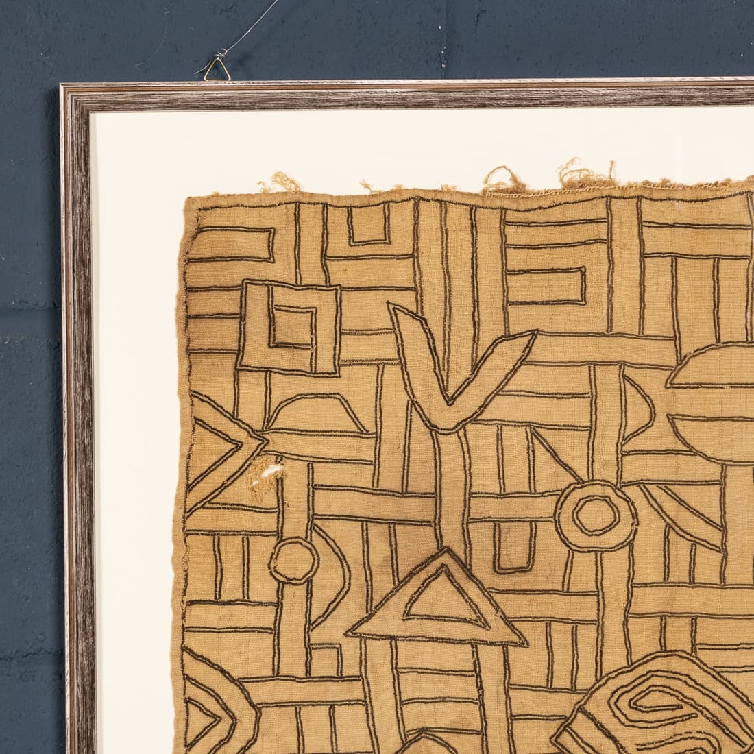 20thC KUBA RAFFIA PRESTIGE TEXTILE, DEMOCRATIC REPUBLIC OF THE CONGO - 5