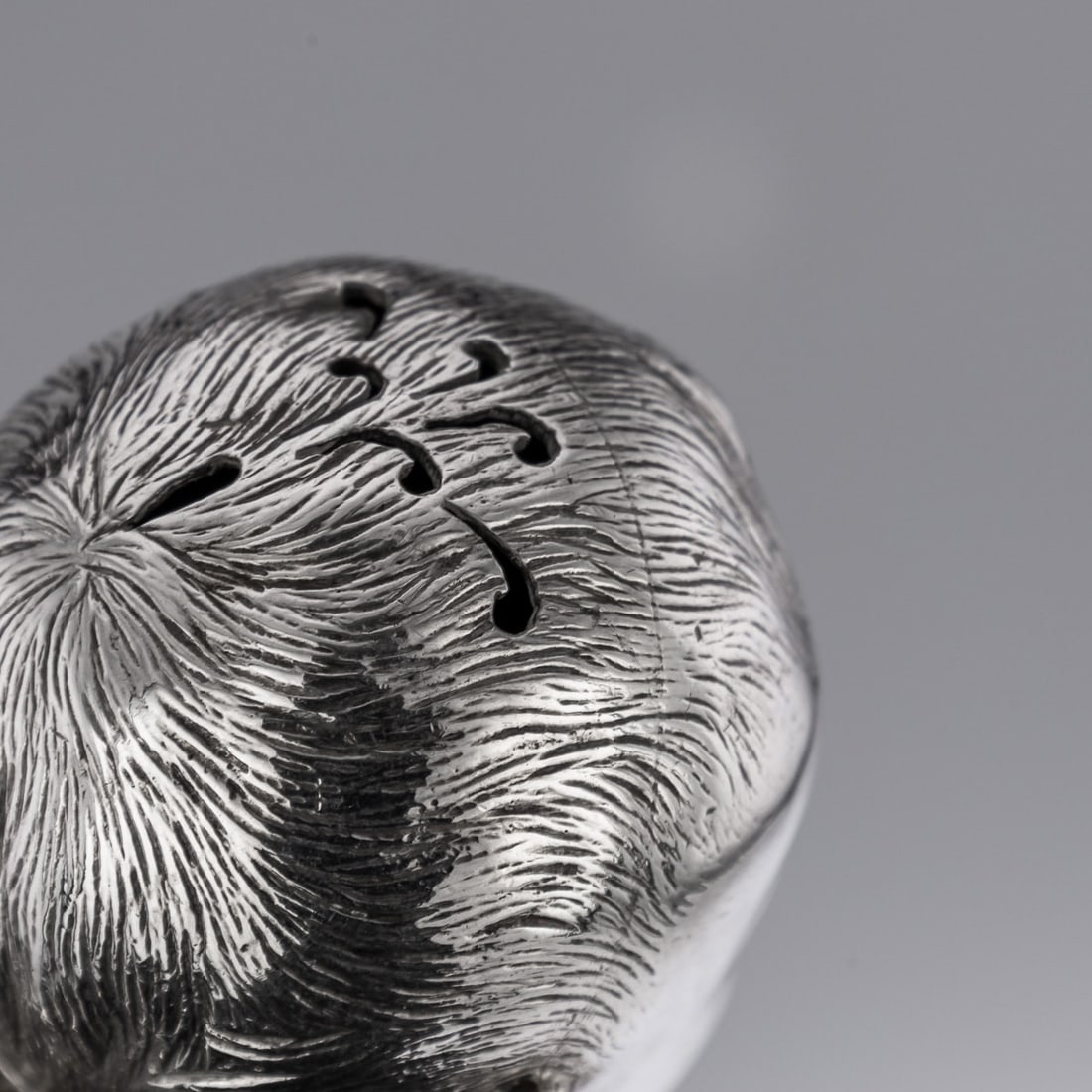 ANTIQUE 19thC VICTORIAN SOLID SILVER NOVELTY SALT & PEPPER, LONDON c.1880 - 8