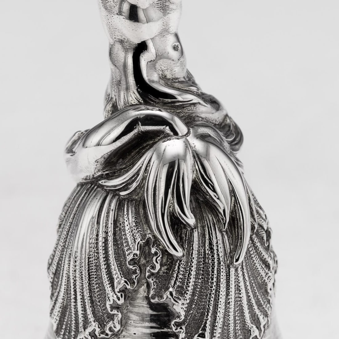 ANTIQUE 19thC VICTORIAN SOLID SILVER DESK / DINNER BELL c.1886 - 9