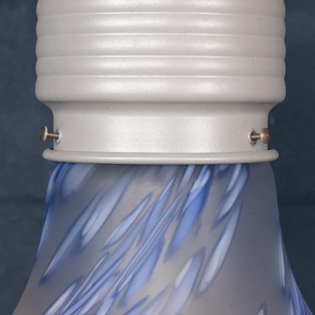 20thC ITALIAN HAND BLOWN CEILING LIGHT IN THE FORM OF A LIGHT BULB, BY DUE P - 9