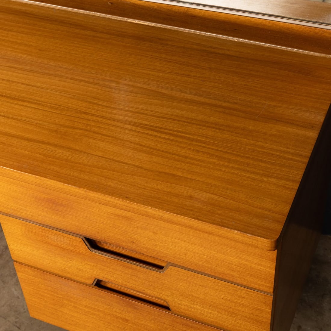 VINTAGE 20thC ENGLISH "Q" DRESSING TABLE BY GUNTHER HOFFSTEAD FOR UNIFLEX c.1960 - 10