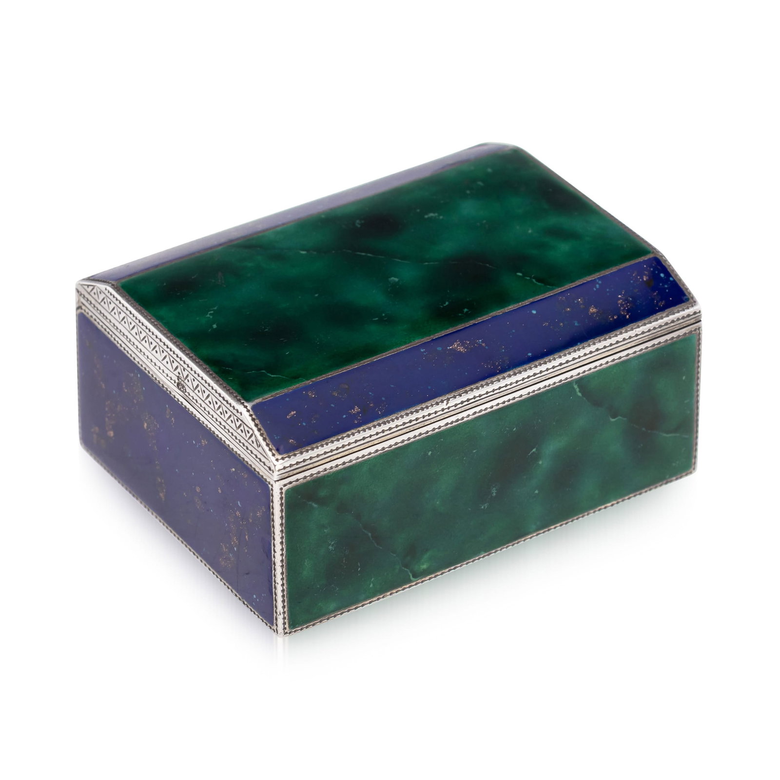ANTIQUE 20thC GERMAN SOLID SILVER & ENAMEL CIGARETTE BOX c.1900: Antique 20th Century Germany solid silver, enamelled in the style of nephrite and lapis lazuli small cigar box. Ideal for storing cigars or accessories. The rich green of the immitated nephrite and th