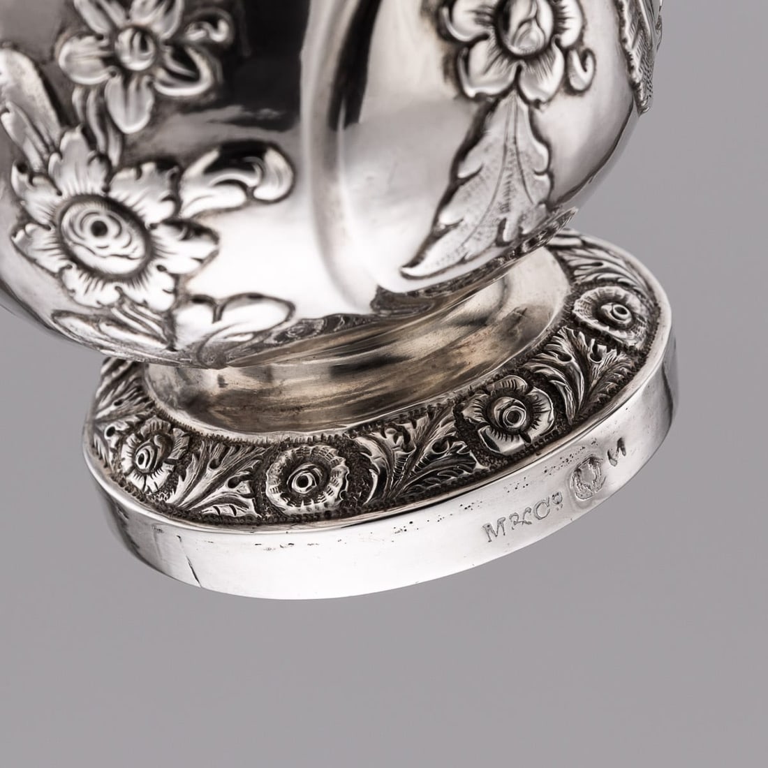 ANTIQUE 19thC INDIAN COLONIAL SOLID SILVER CHRISTENING MUG c.1860 - 14
