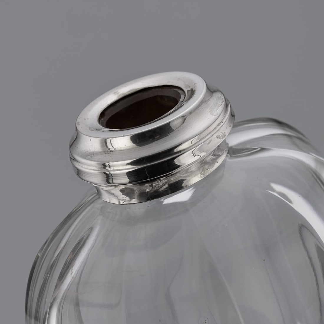 ANTIQUE 20thC GERMAN SOLID SILVER & CUT GLASS DECANTER - 8