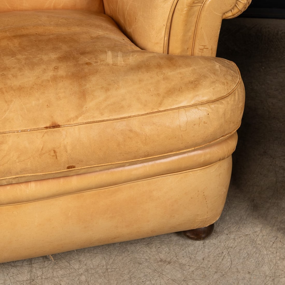 VINTAGE 20thC ITALIAN PAIR OF TAN LEATHER ARMCHAIRS BY POLTRONA FRAU c.1970 - 13