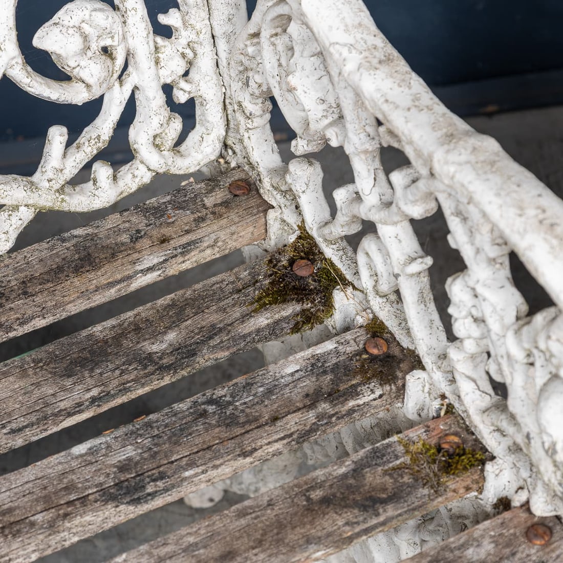 MID 20thC ENGLISH PAIR OF CAST ALUMINIUM GARDEN SEATS - 14
