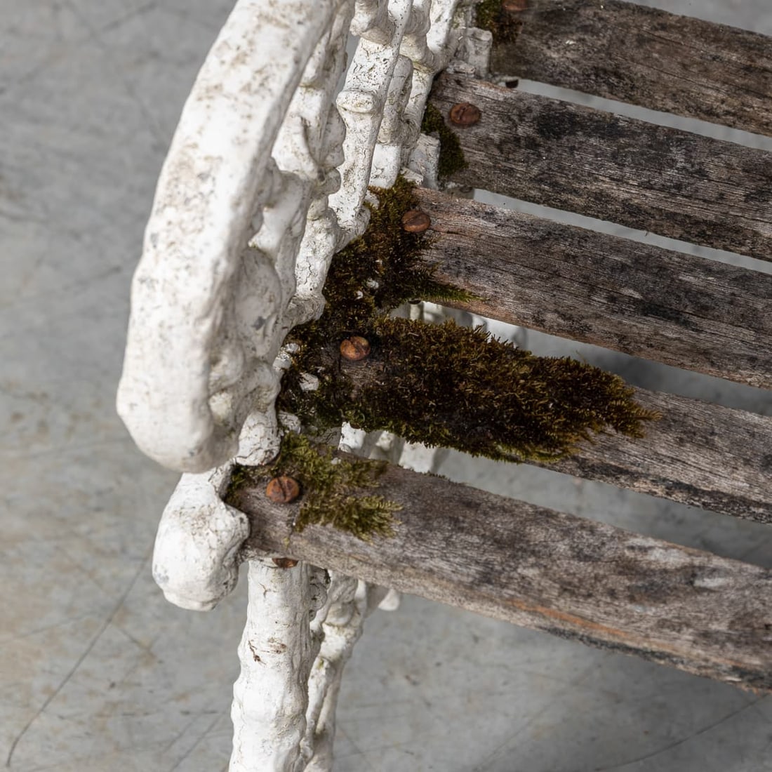 MID 20thC ENGLISH PAIR OF CAST ALUMINIUM GARDEN SEATS - 16