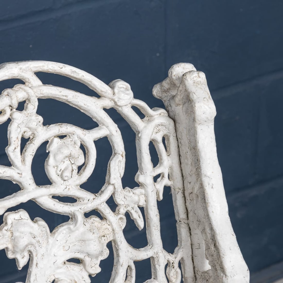 MID 20thC ENGLISH PAIR OF CAST ALUMINIUM GARDEN SEATS - 20