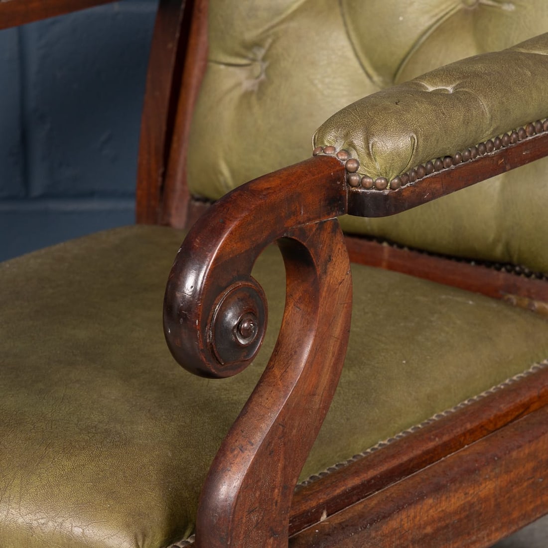 ANTIQUE 19thC ENGLISH MAHOGANY RECLINING ARMCHAIR WITH GREEN LEATHER UPHOLSTERY - 15