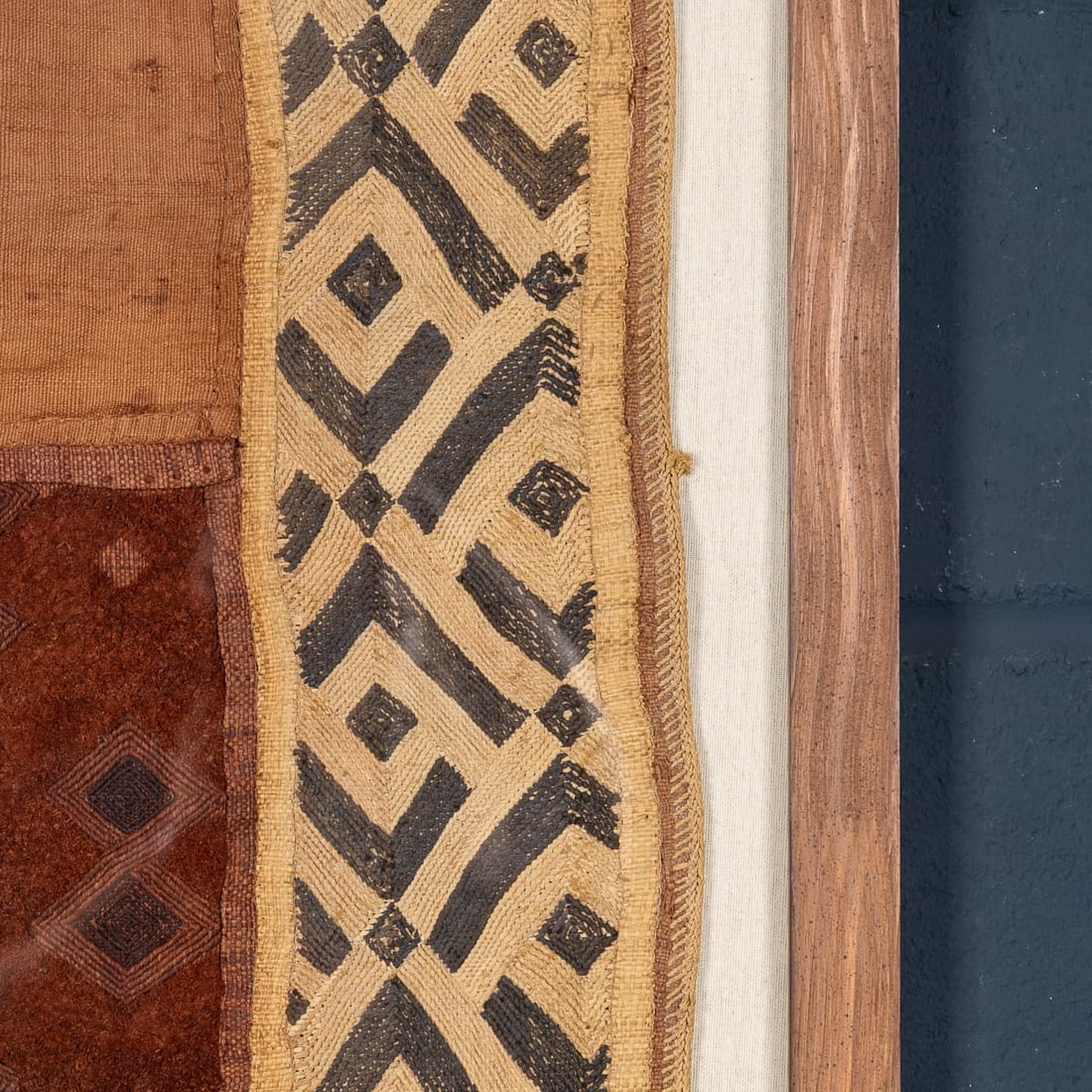 20thC KUBA RAFFIA CEREMONIAL TEXTILE, DEMOCRATIC REPUBLIC OF THE CONGO - 15