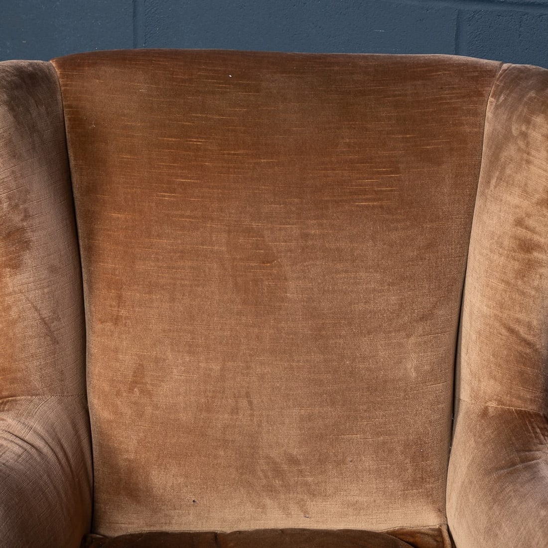 VINTAGE 20thC ITALIAN PAIR OF VELVET WINGBACK ARMCHAIRS c.1960 - 9