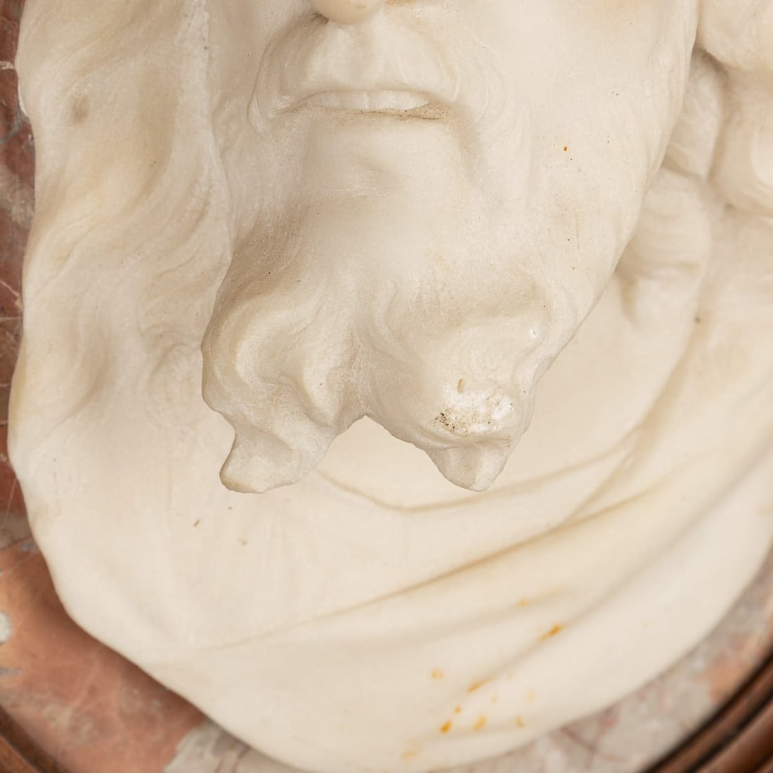 ANTIQUE 20thC ITALIAN CARVED MARBLE RELIEF OF CHRIST IN AN OVAL WOOD FRAME - 8