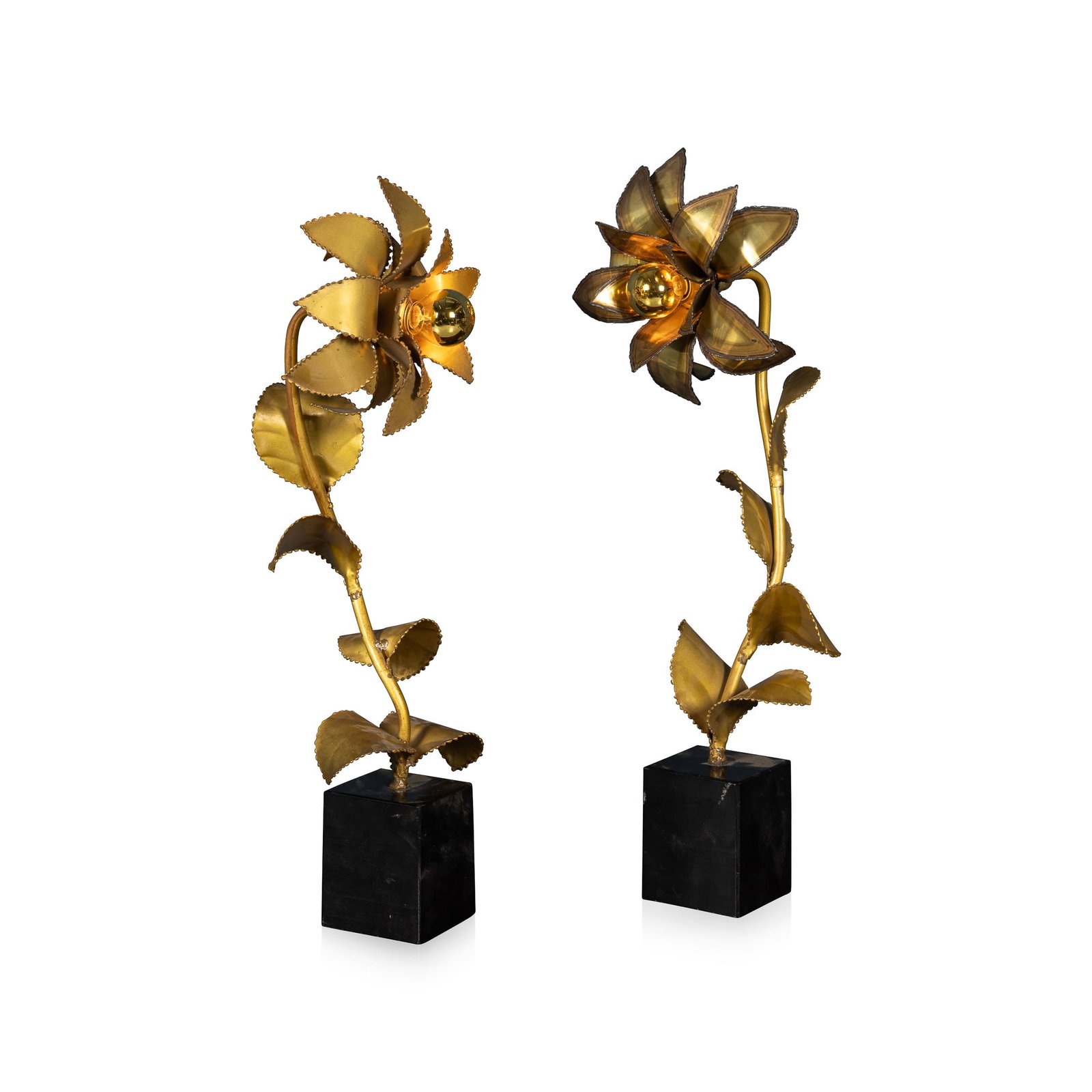 VINTAGE 20thC FRENCH MATCHED PAIR OF MAISON JANSEN FLORAL TABLE LAMPS c.1970: An elegant matched pair of Maison Jansen floral table lamps, produced in France circa 1970. Exemplifying the maison's celebrated blend of neoclassical refinement and Hollywood Regency glamour, these s