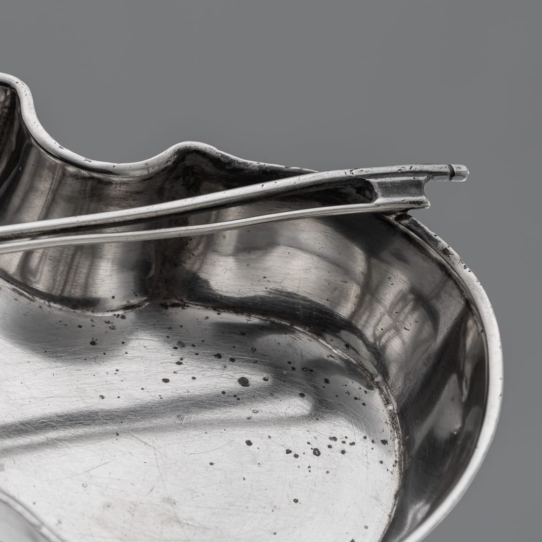 ANTIQUE 20thC EDWARDIAN SOLID SILVER 'CELLO' ASHTRAY, HUKIN & HEATH c.1905 - 9