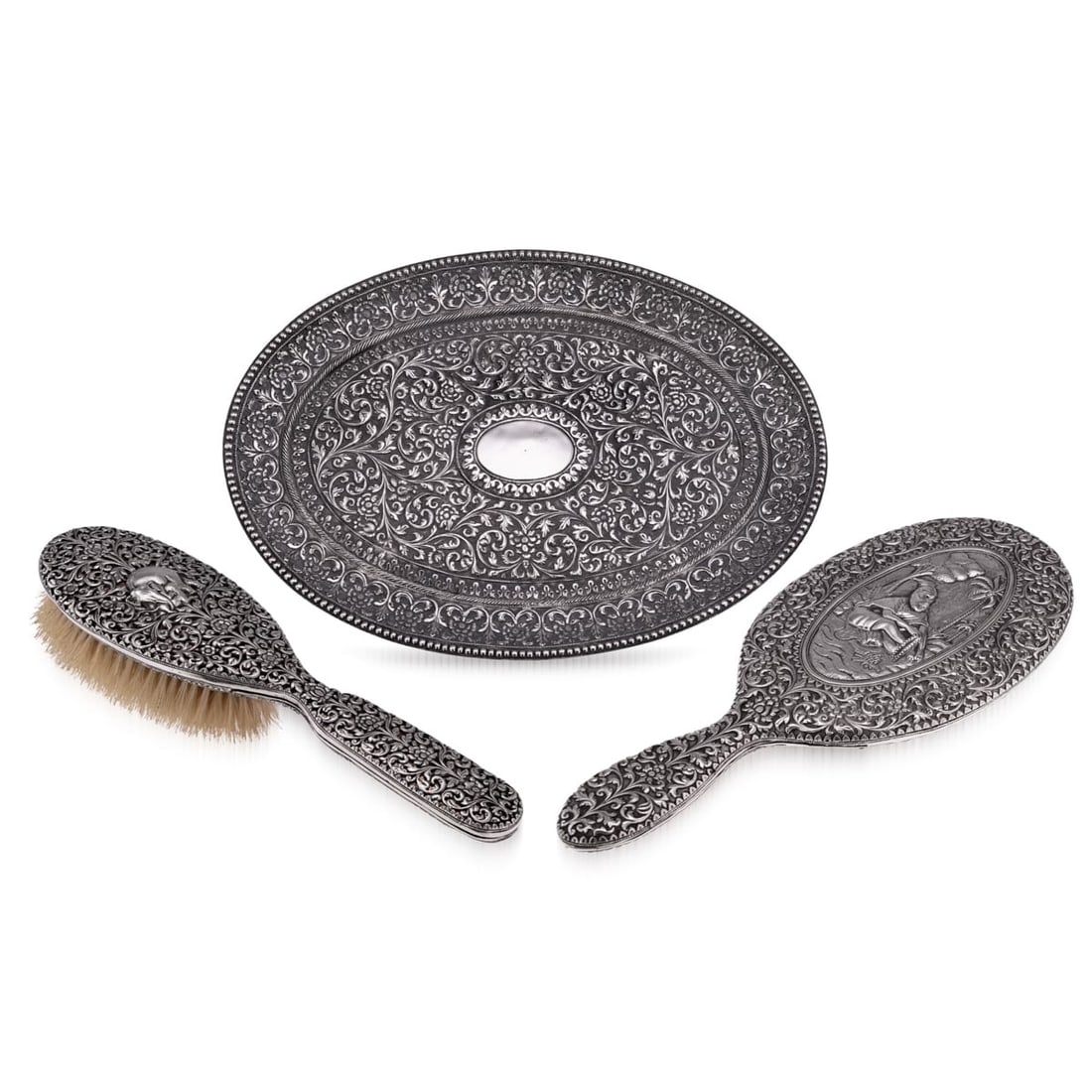 ANTIQUE 19thC INDIAN KUTCH SOLID SILVER DRESSING TABLE SET, MAWJI RAGHAVJI, BHUJ c.1890 (1 of 20)