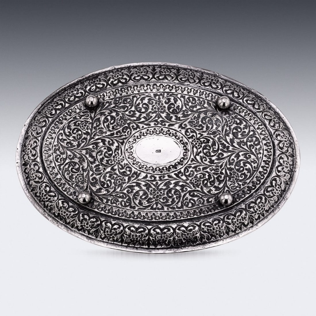 ANTIQUE 19thC INDIAN KUTCH SOLID SILVER DRESSING TABLE SET, MAWJI RAGHAVJI, BHUJ c.1890 - 6