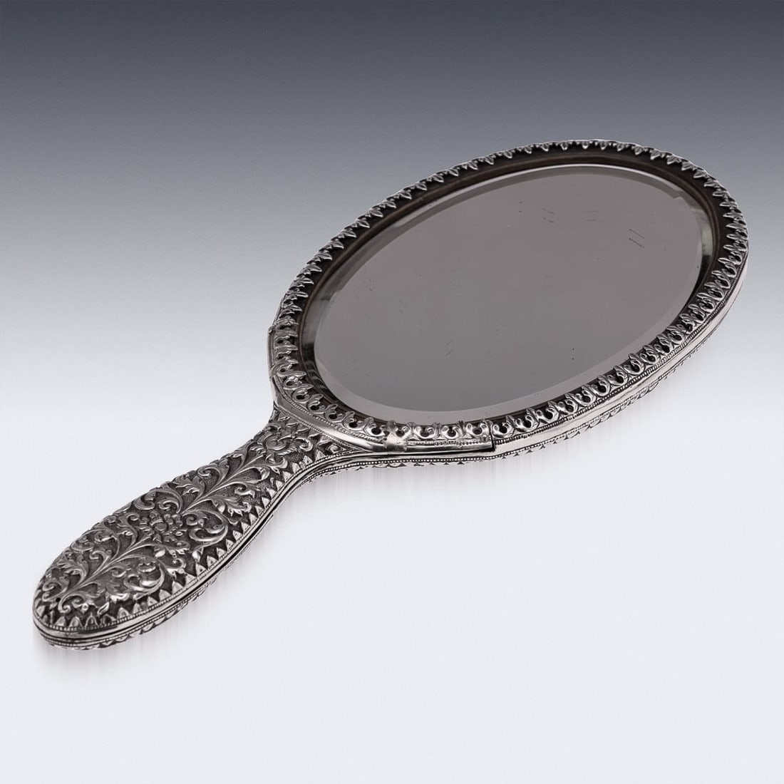 ANTIQUE 19thC INDIAN KUTCH SOLID SILVER DRESSING TABLE SET, MAWJI RAGHAVJI, BHUJ c.1890 - 7