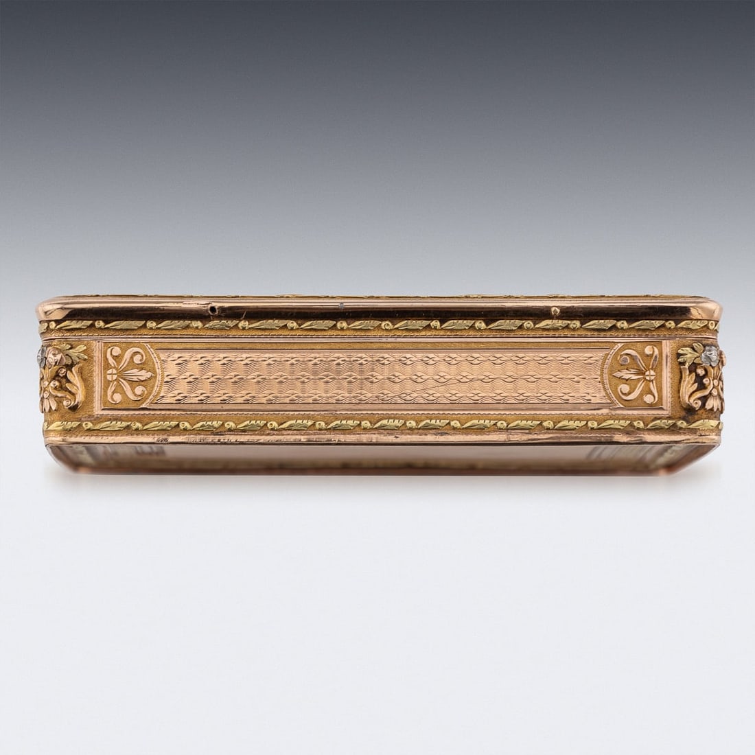 ANTIQUE 19thC GERMAN THREE-COLOUR 18k GOLD & JASPERWARE SNUFF BOX, HANAU c.1820 - 4