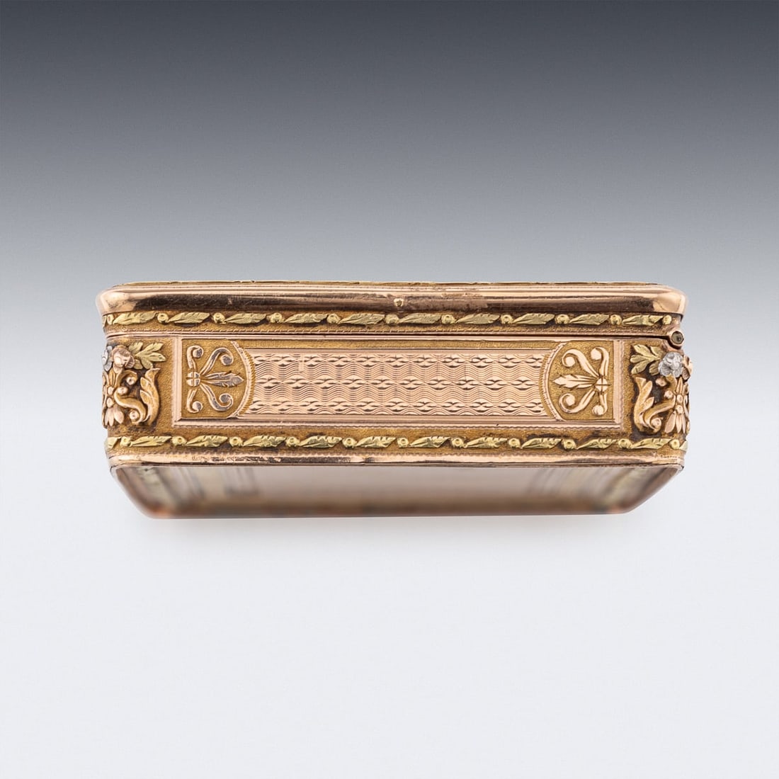 ANTIQUE 19thC GERMAN THREE-COLOUR 18k GOLD & JASPERWARE SNUFF BOX, HANAU c.1820 - 5