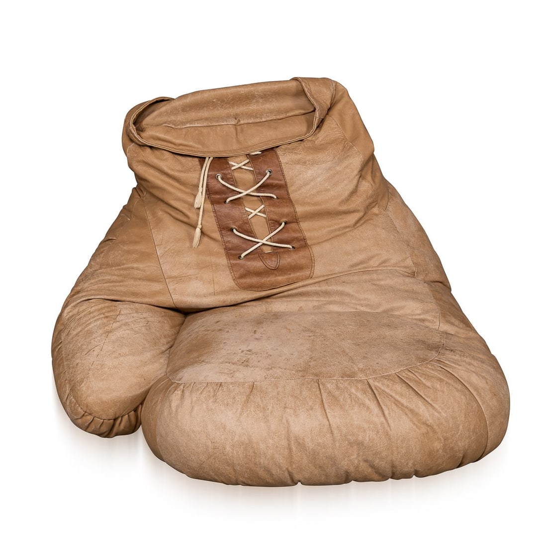 20thC SWISS BOXING GLOVE BEAN BAG BY SUSIAND UELI BERGER FOR DE SEDE c.1970: The Mini Boxing Glove, designed by Swiss artists Susi & Ueli Berger around 1970, is a playful and distinctive piece of functional art. Manufactured by the renowned Swiss furniture maker de Sede,