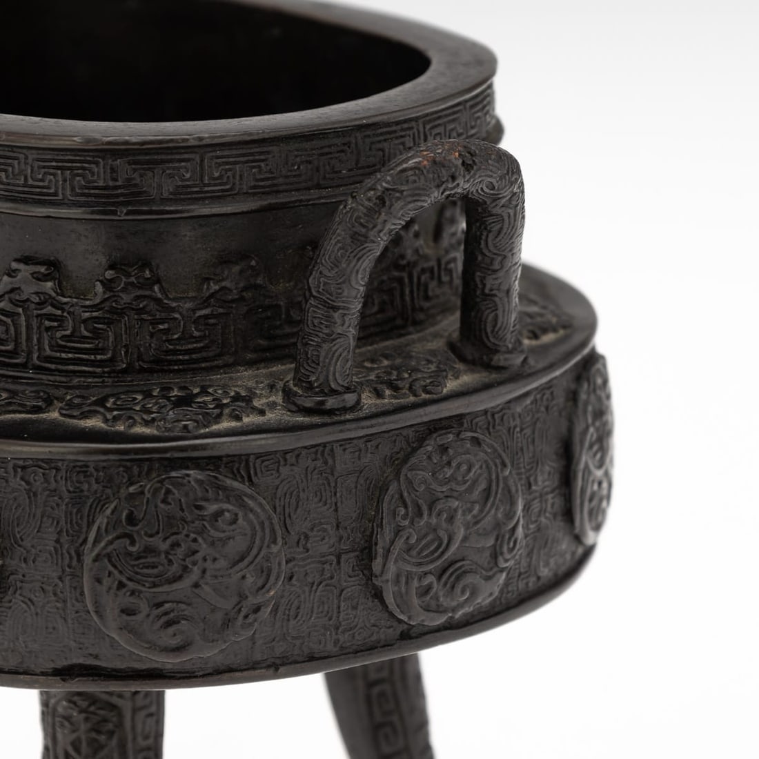 ANTIQUE 19thC JAPANESE BRONZE VESSEL IN THE STYLE OF THE 17thC EDO PERIOD - 11