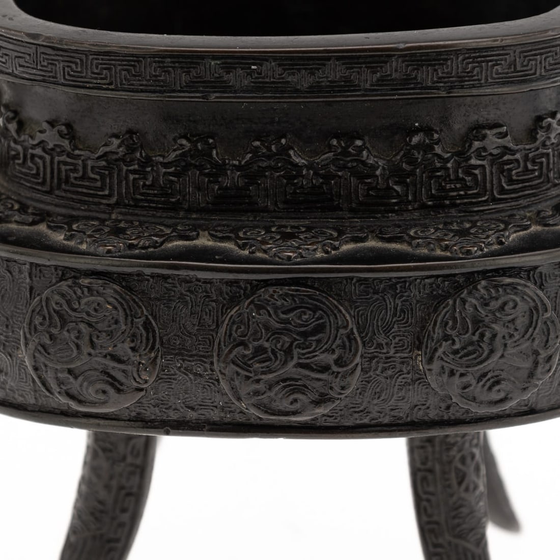 ANTIQUE 19thC JAPANESE BRONZE VESSEL IN THE STYLE OF THE 17thC EDO PERIOD - 12