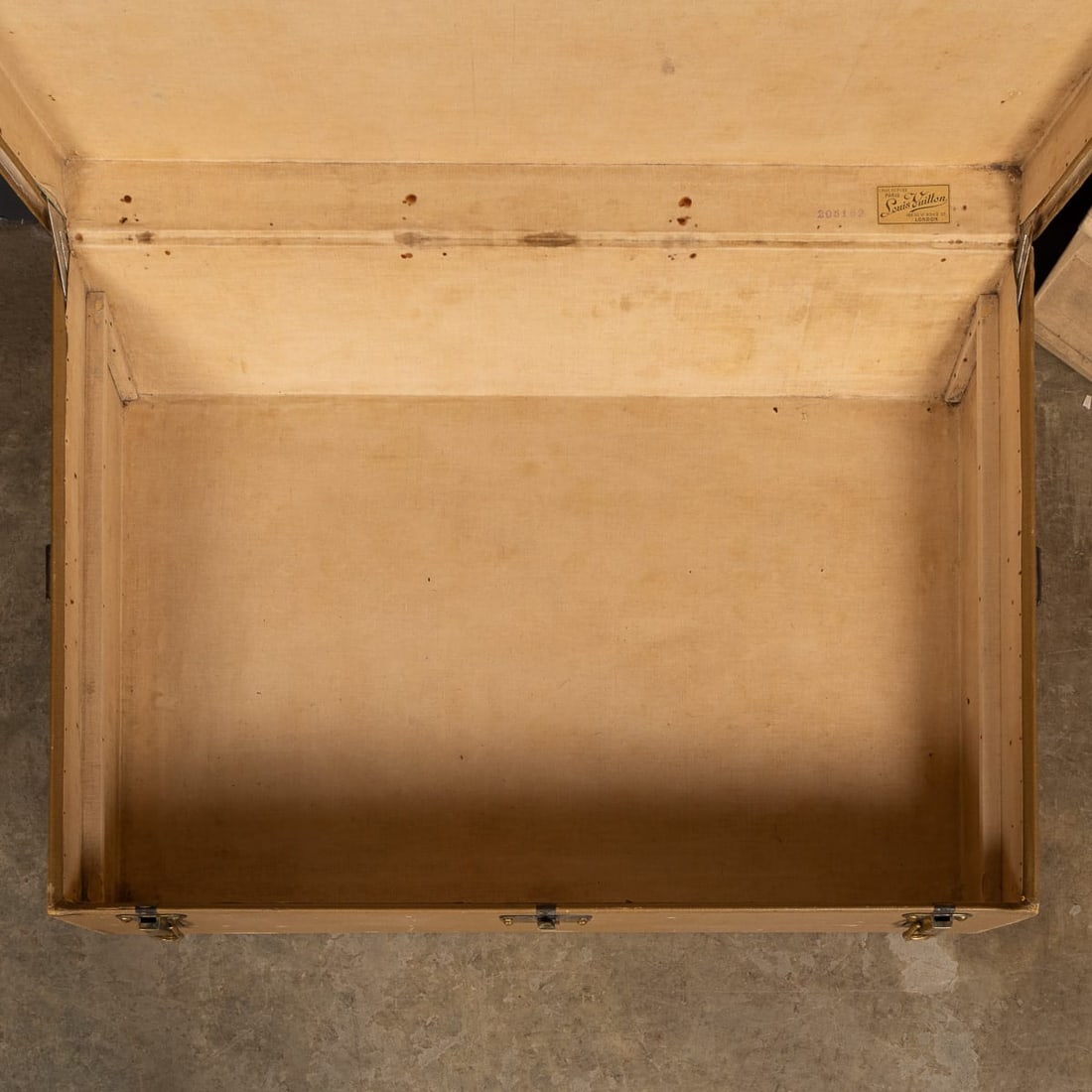 VINTAGE 20thC LOUIS VUITTON CAR TRUNK IN GREY VUITTONITE CANVAS, PARIS c.1930 - 11