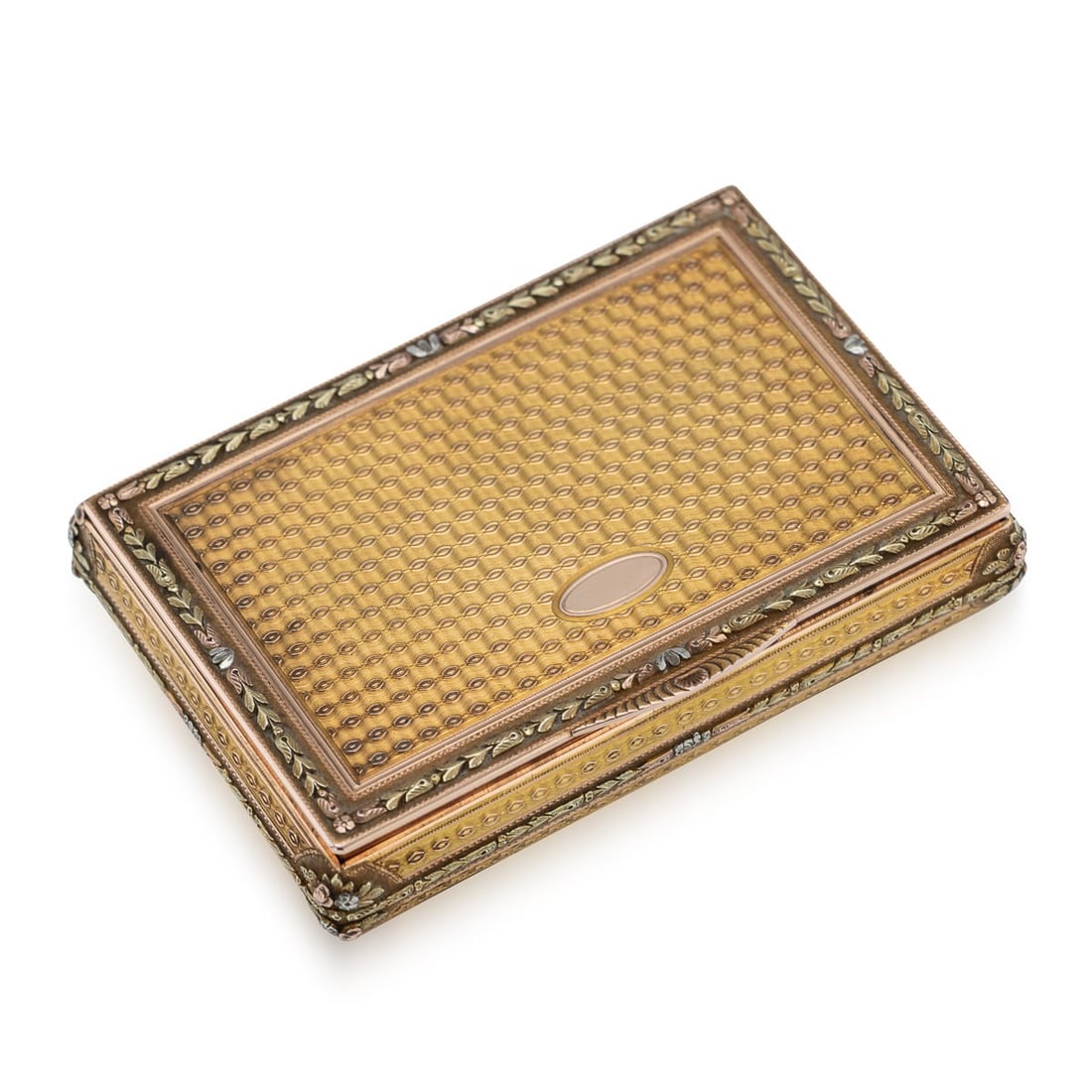 ANTIQUE 19thC GERMAN THREE COLOUR SOLID 18K GOLD SNUFF BOX, HANAU c.1850: Antique mid-19th Century German (Hanau) gold box of rectangular form, the hinged lid with a finely engine turned ground framed by a border in three colour gold, delicately worked with alternating