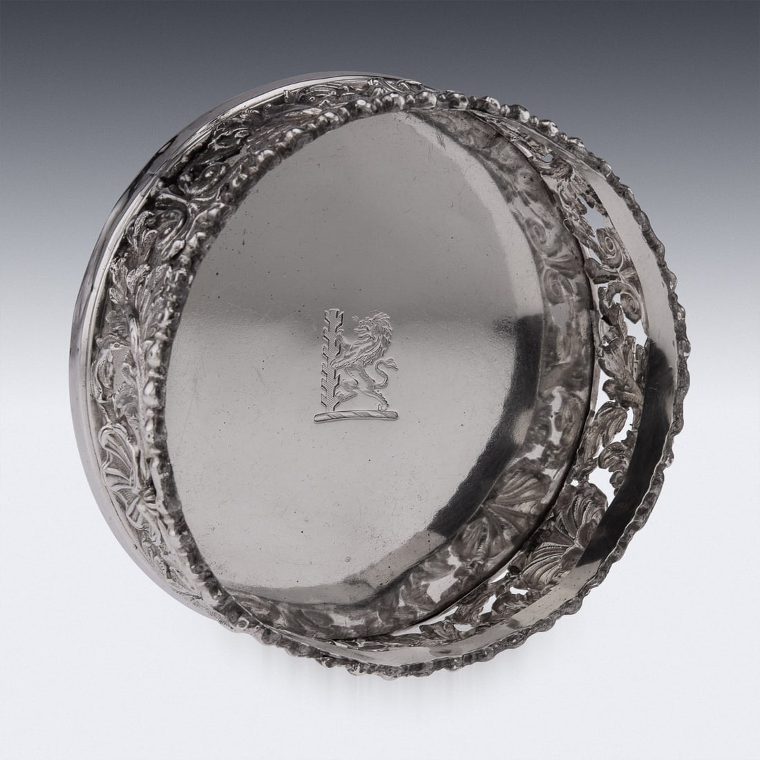 ANTIQUE 19thC GEORGIAN SOLID SILVER PAIR OF WINE COASTERS, SHEFFIELD c.1810 - 7