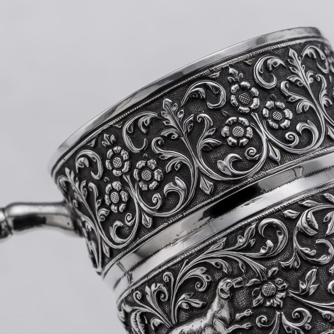 ANTIQUE 19thC INDIAN KUTCH SOLID SILVER MUG, OOMERSI MAWJI, BHUJ c.1890 - 11