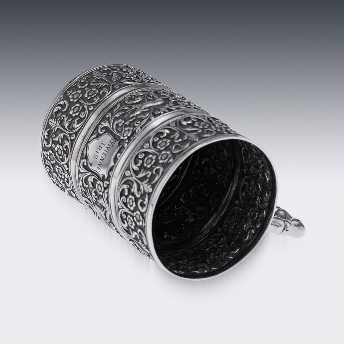 ANTIQUE 19thC INDIAN KUTCH SOLID SILVER MUG, OOMERSI MAWJI, BHUJ c.1890 - 8